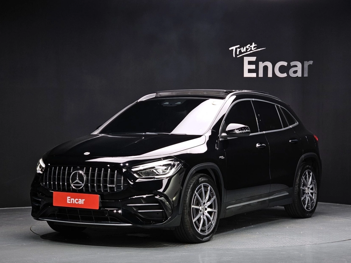 MERCEDES BENZ GLA-CLASS H247  2021