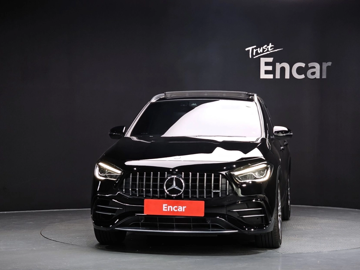 MERCEDES BENZ GLA-CLASS H247