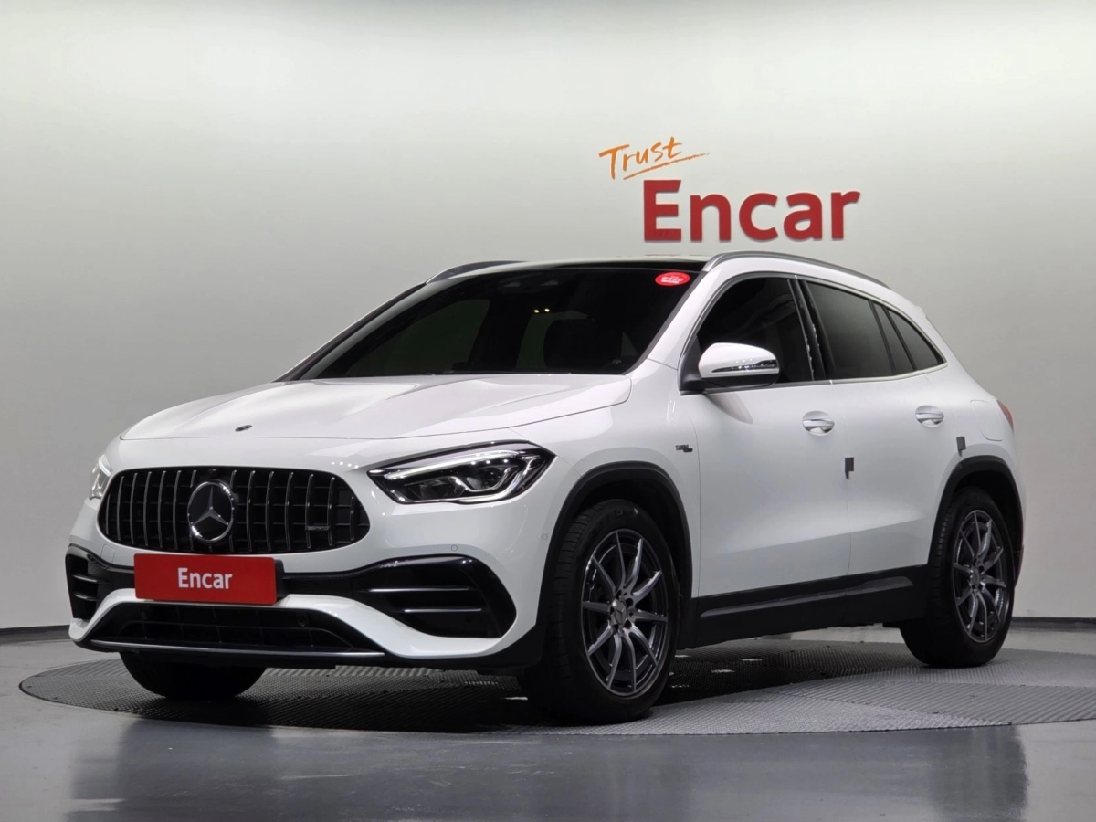 MERCEDES BENZ GLA-CLASS H247  2021