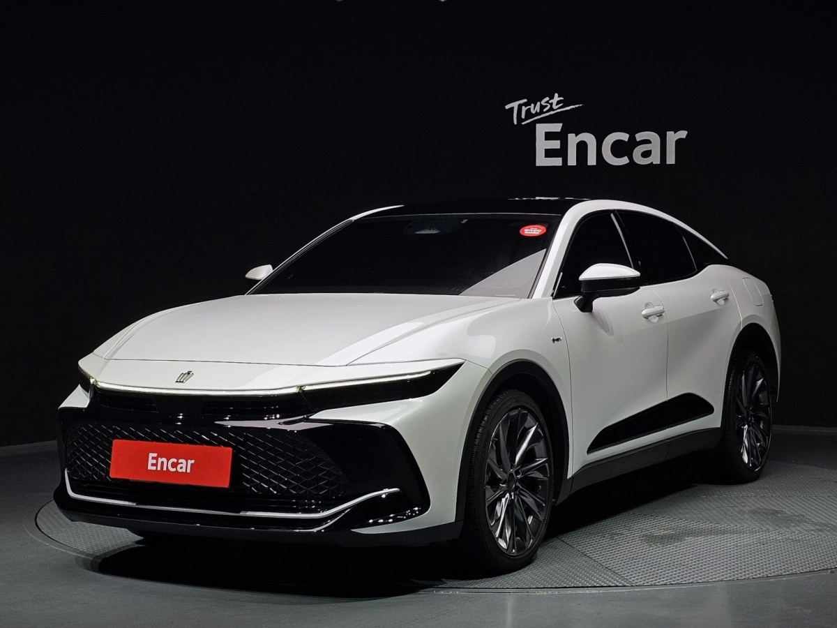 TOYOTA CROWN 크로스