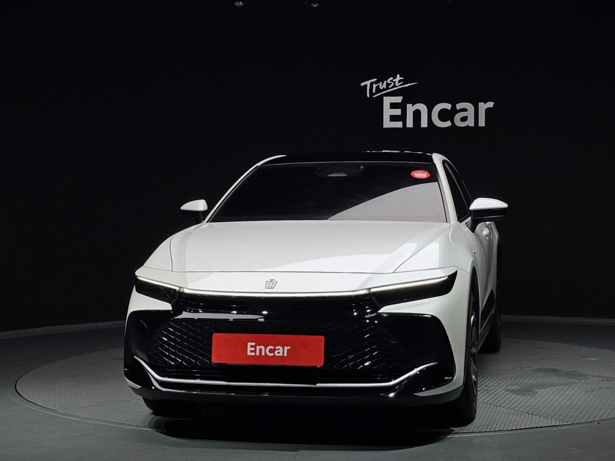 TOYOTA CROWN 크로스