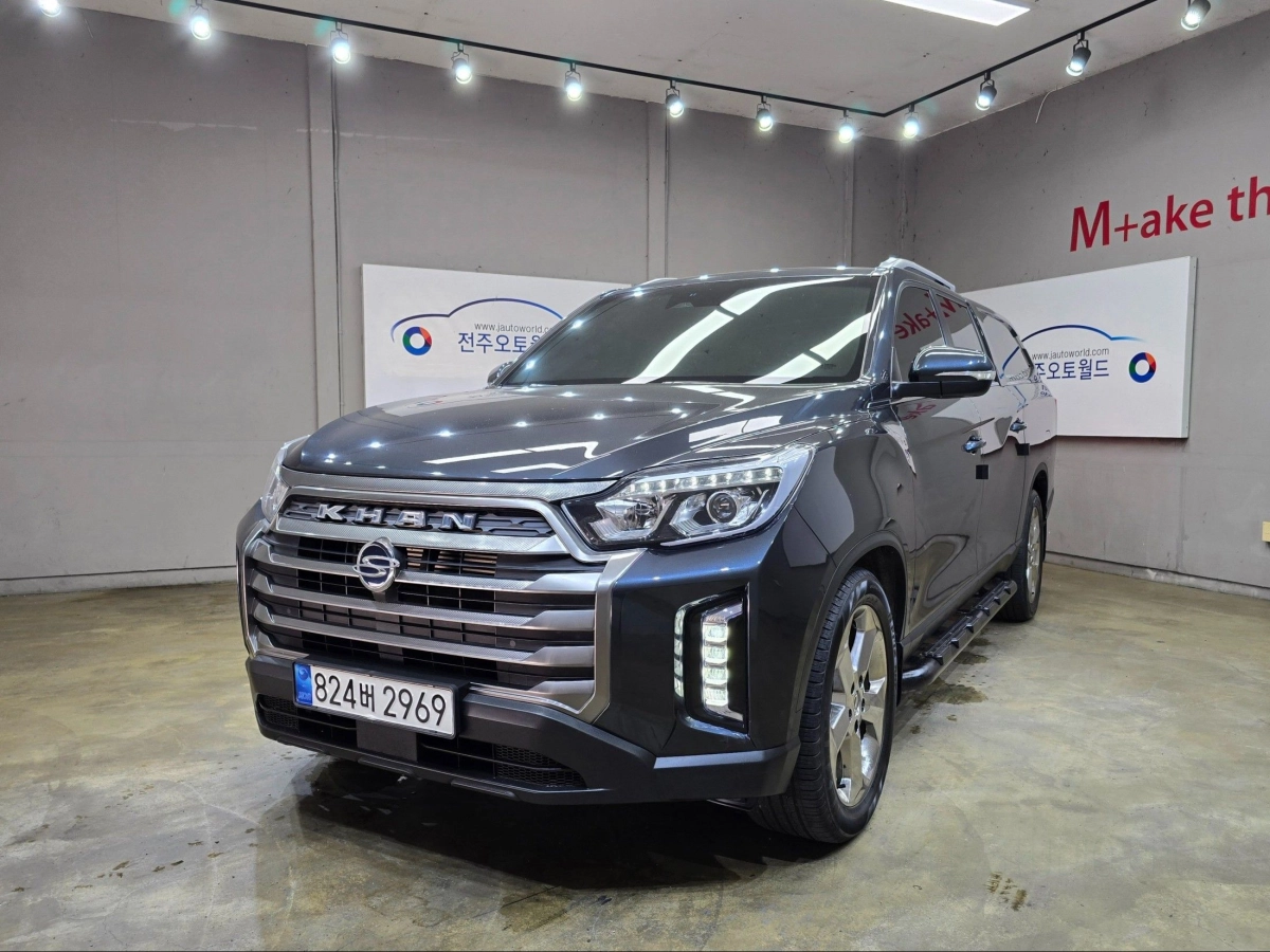 SSANGYONG REXTON SPORTS CAR