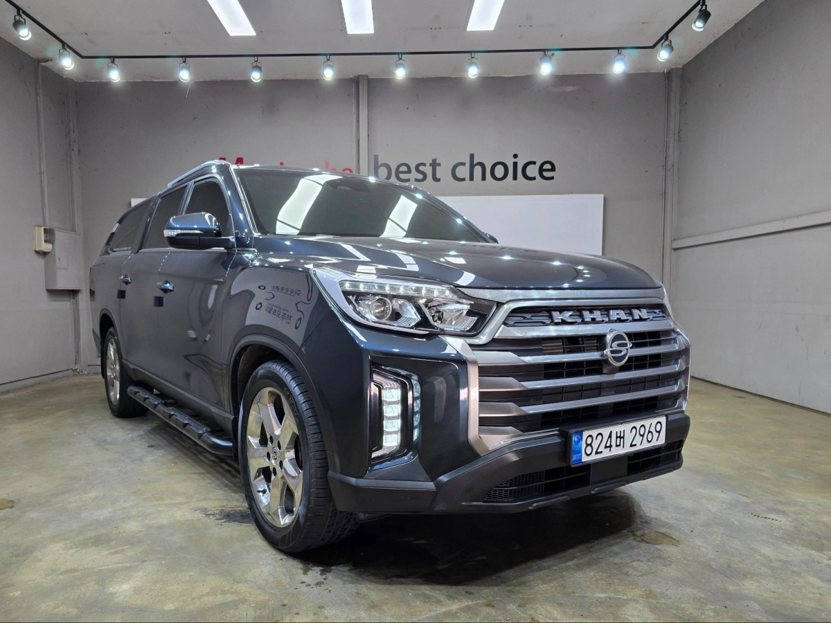 SSANGYONG REXTON SPORTS CAR