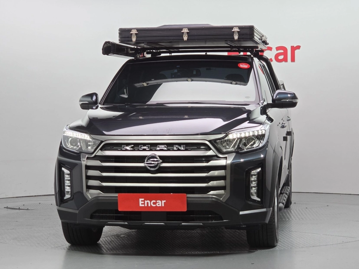 SSANGYONG REXTON SPORTS CAR