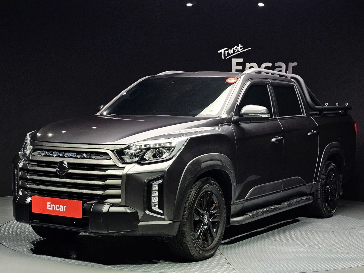 SSANGYONG REXTON SPORTS CAR