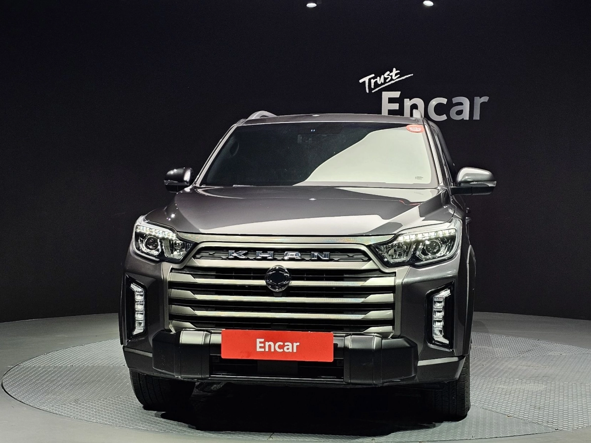 SSANGYONG REXTON SPORTS CAR