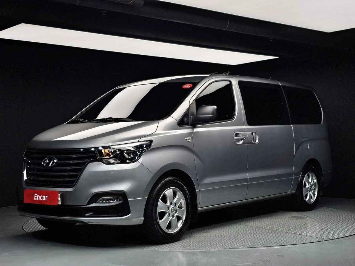 HYUNDAI STAREX GRAND 2020