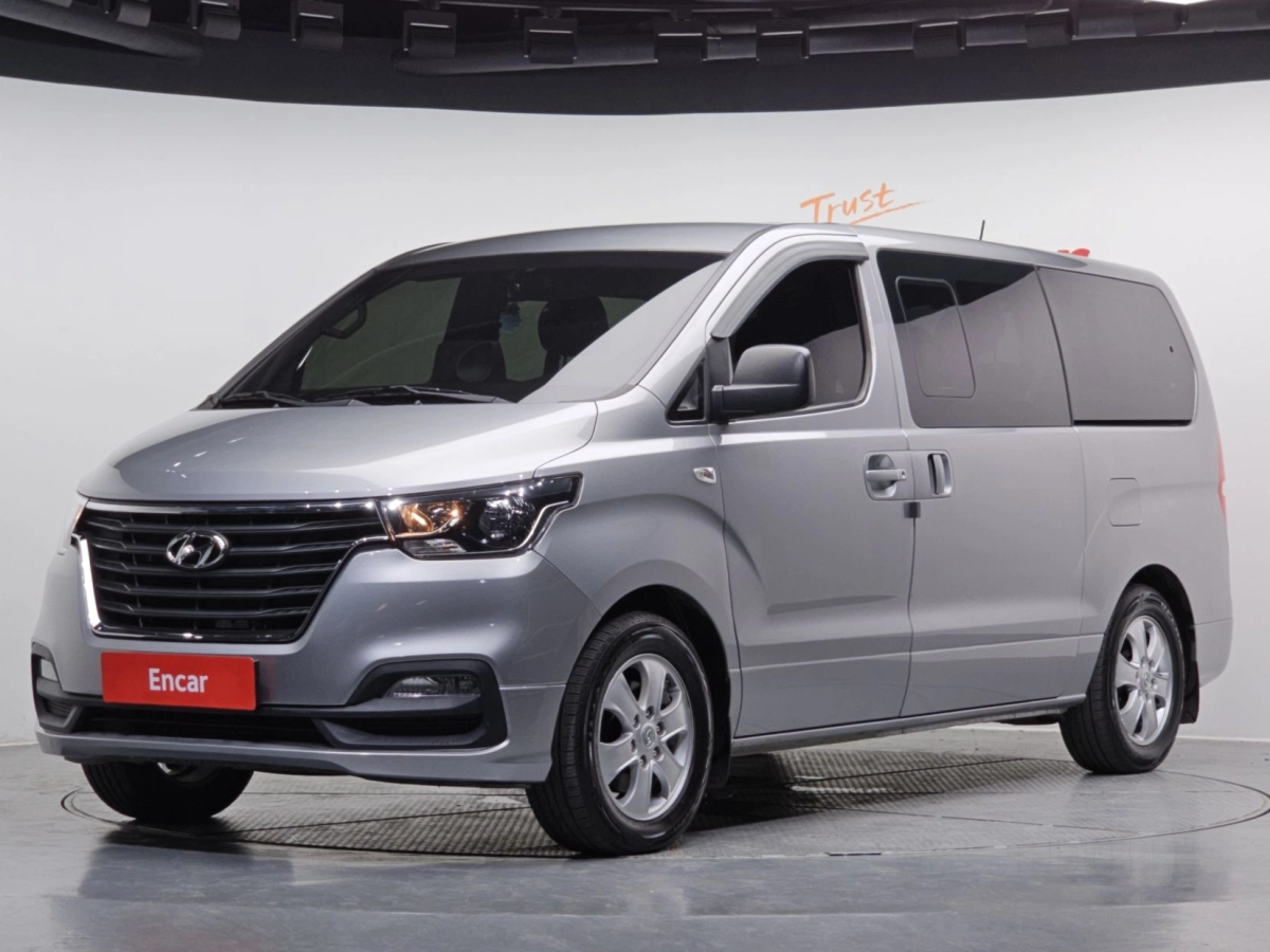 HYUNDAI STAREX GRAND