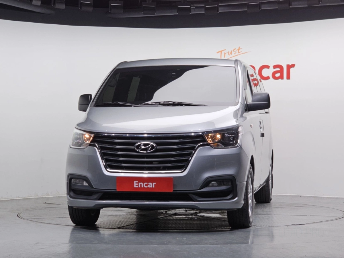 HYUNDAI STAREX GRAND