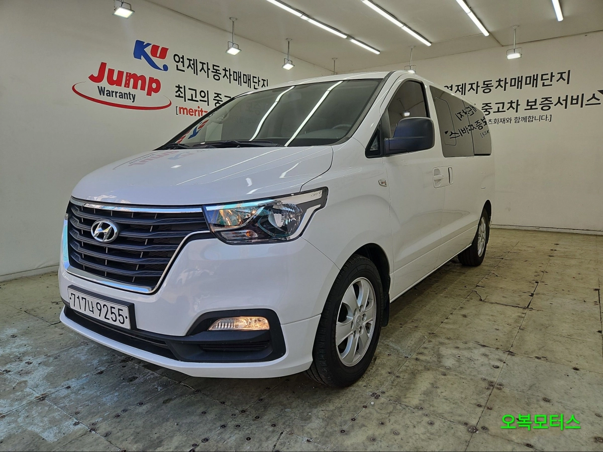 HYUNDAI STAREX GRAND 2019