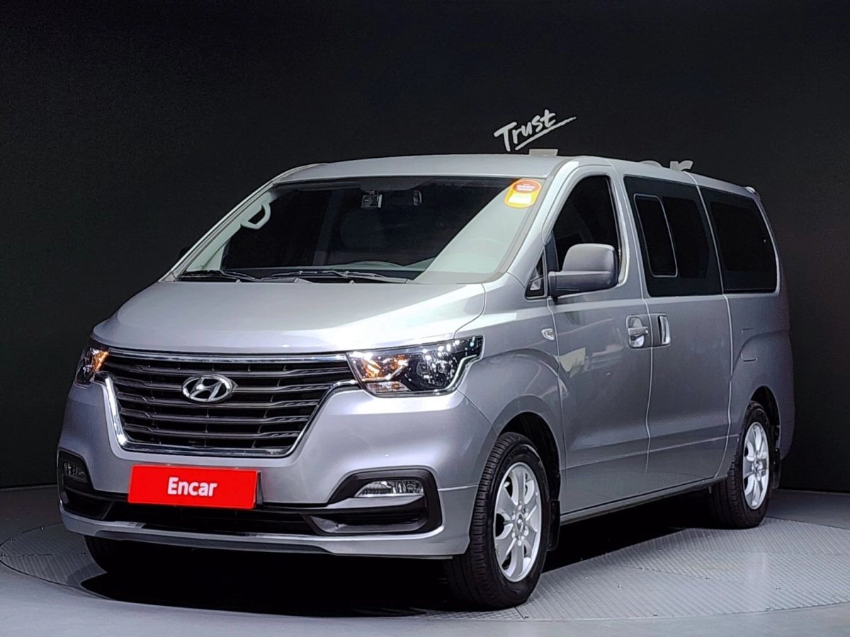 HYUNDAI STAREX GRAND 2019