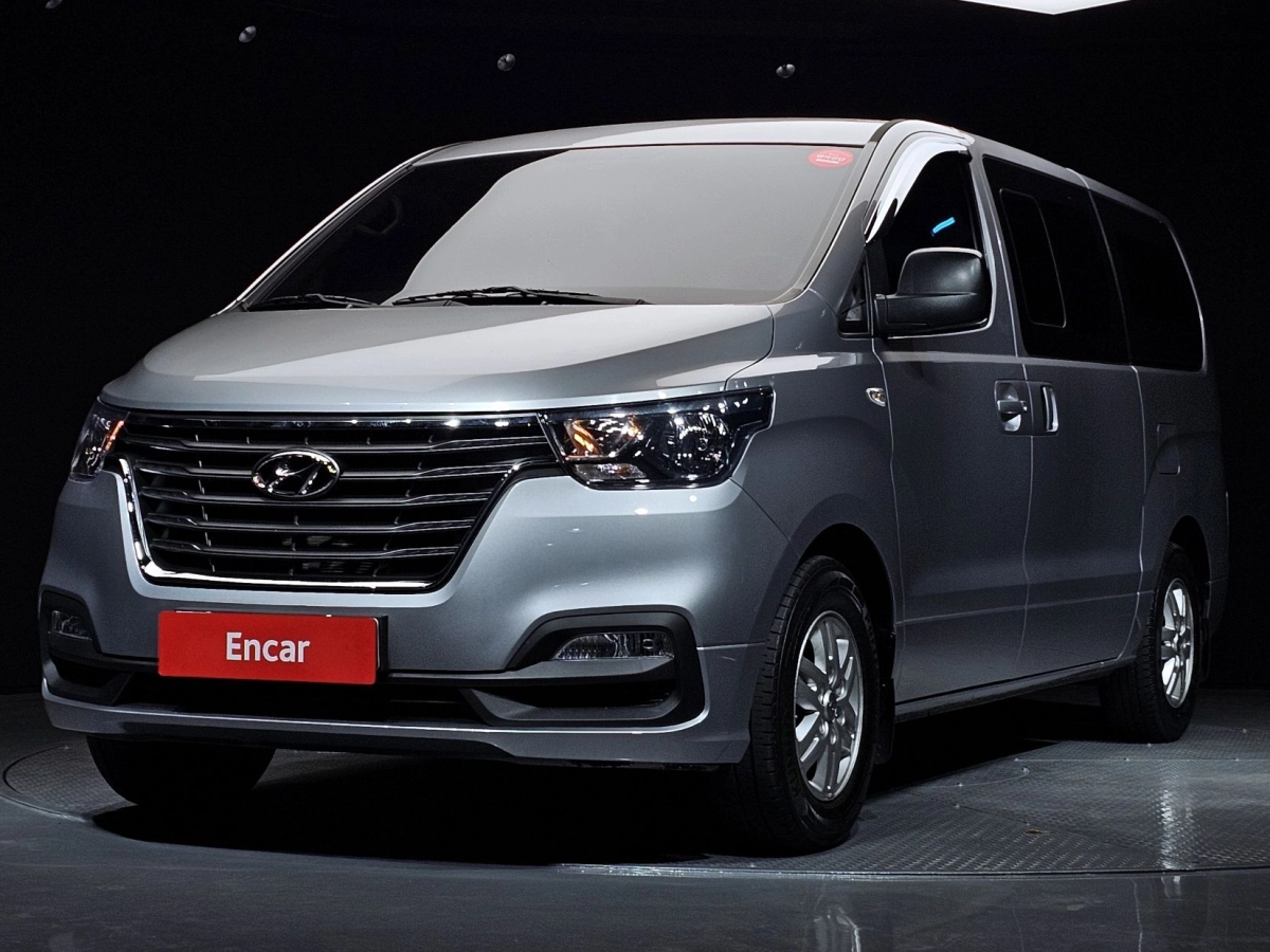 HYUNDAI STAREX GRAND