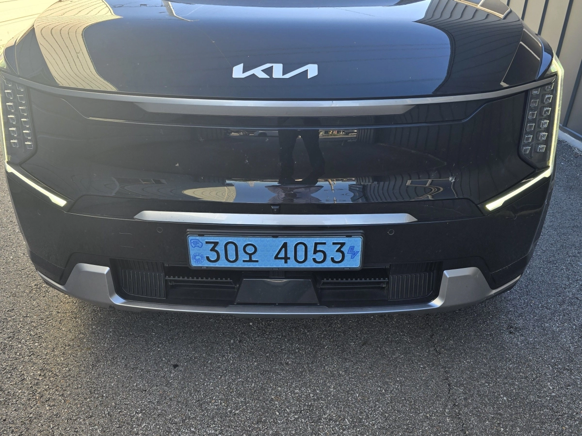 KIA EV9