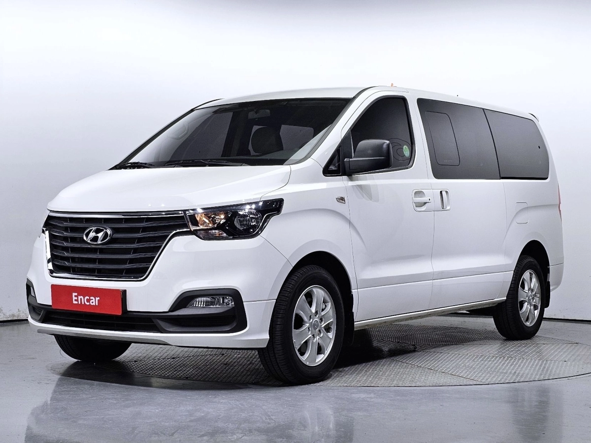 HYUNDAI STAREX GRAND  2019