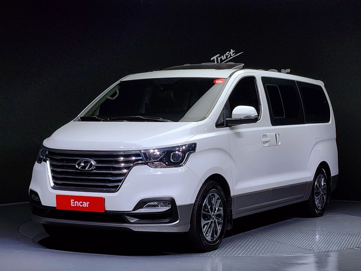 HYUNDAI STAREX GRAND 2019