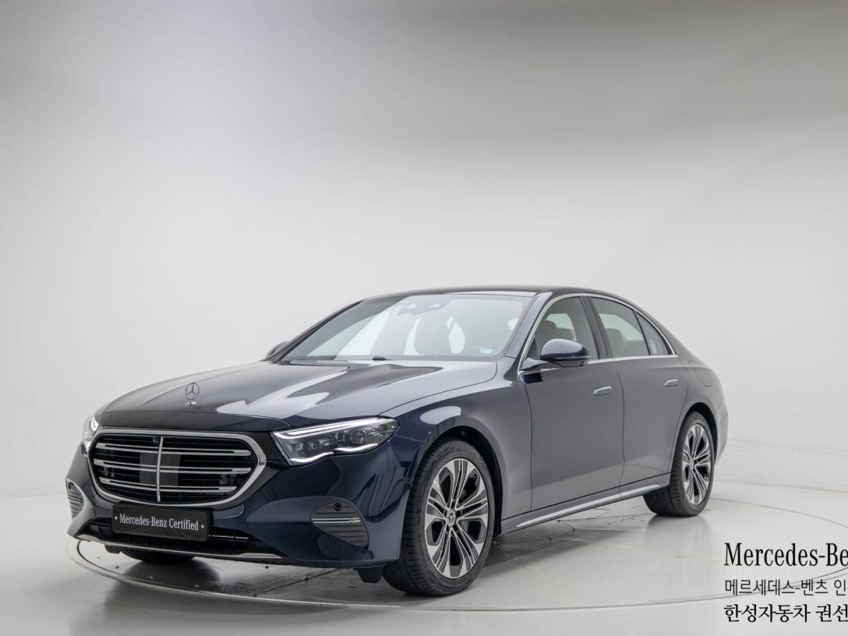 MERCEDES BENZ E-CLASS W214  2025