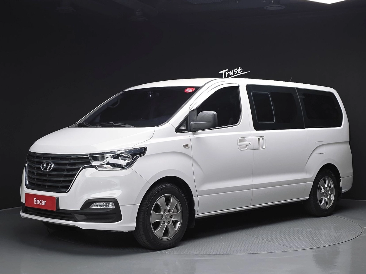 HYUNDAI STAREX GRAND 2019