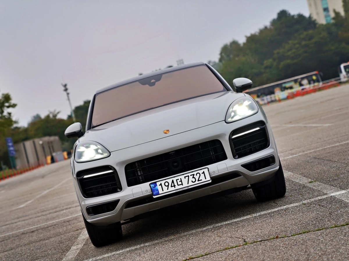 PORSCHE CAYENNE PO536