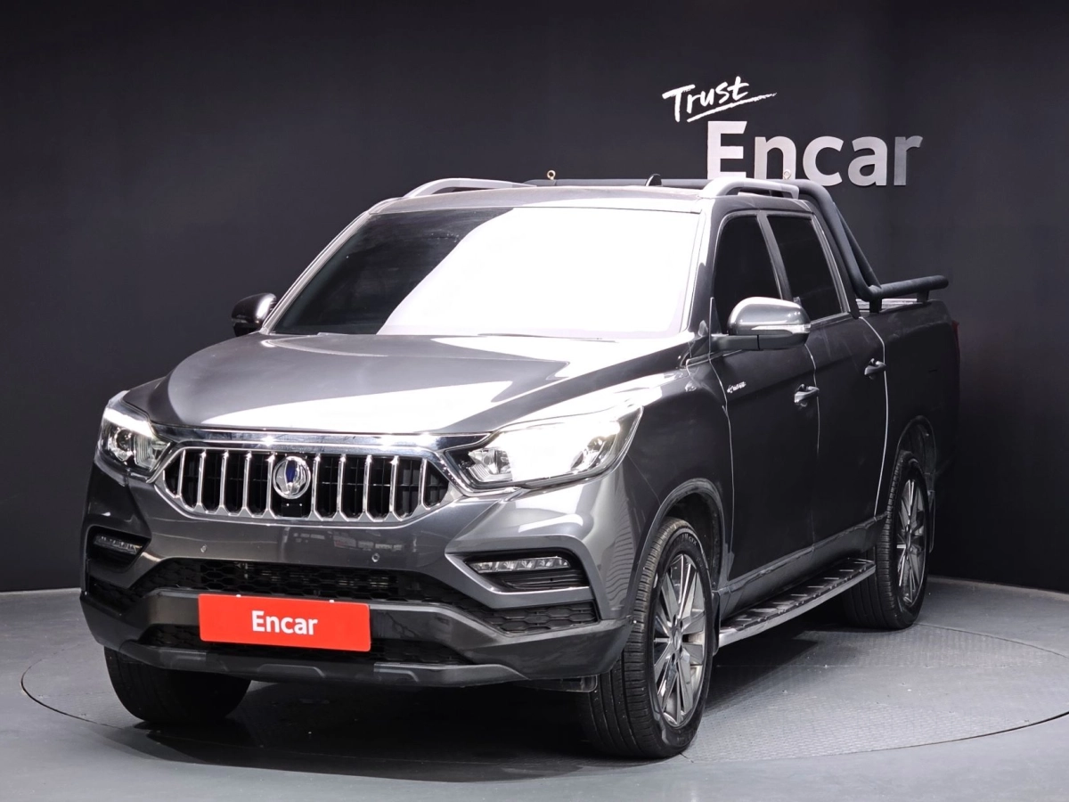 SSANGYONG REXTON SPORTS CAR  2019