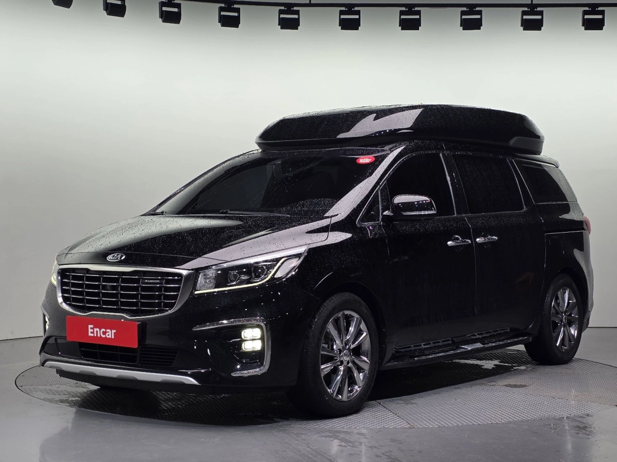 KIA CARNIVAL  2019