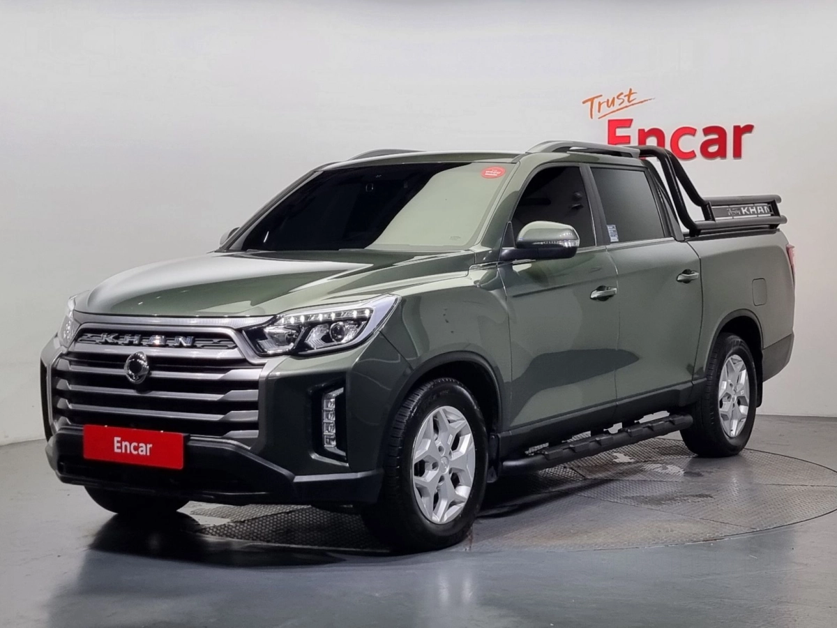 SSANGYONG REXTON SPORTS CAR