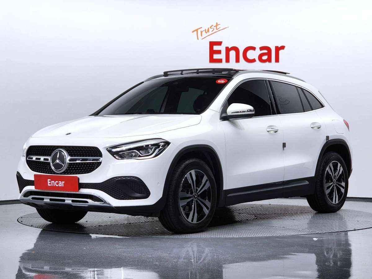 MERCEDES BENZ GLA-CLASS H247