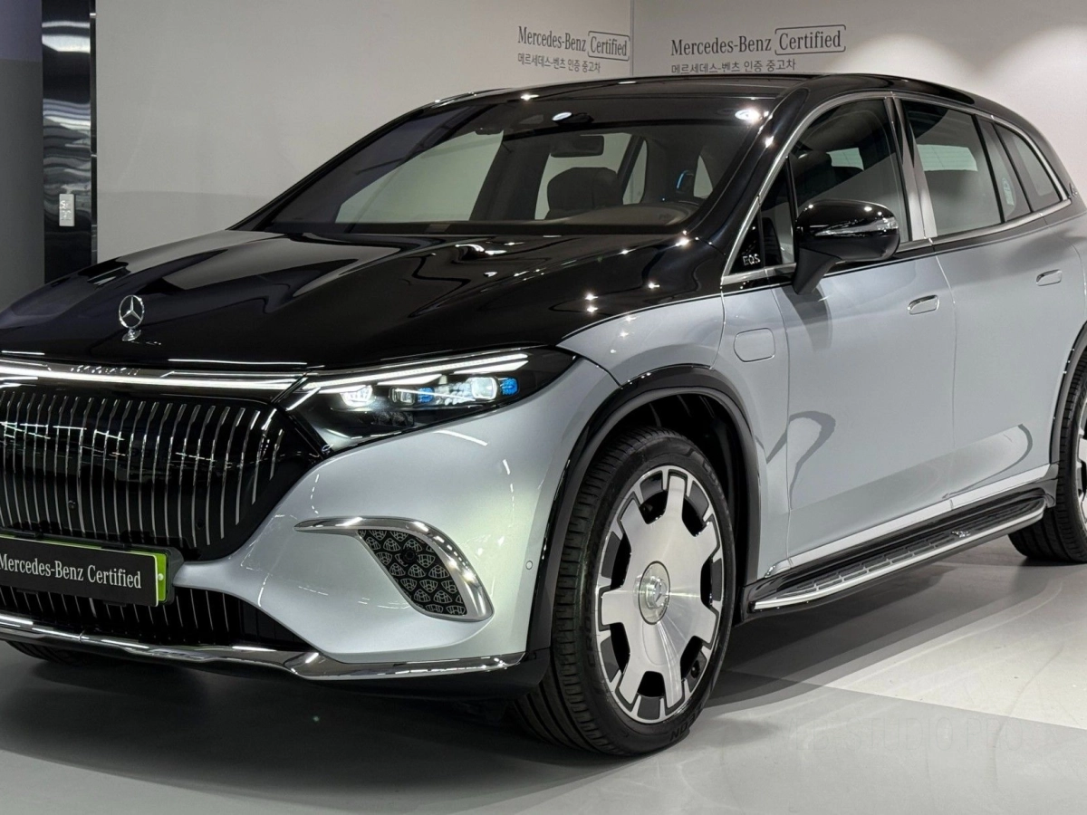 MERCEDES BENZ EQS SUV X296