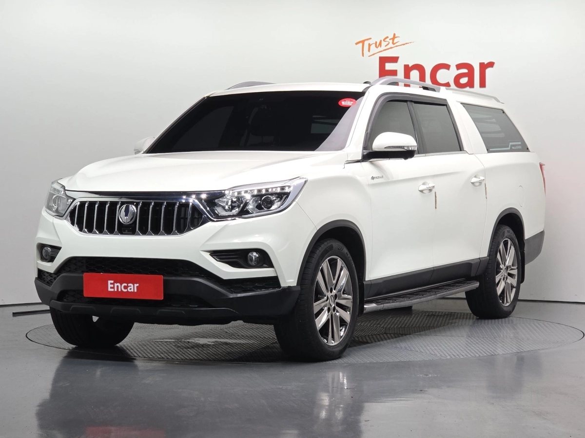 SSANGYONG REXTON SPORTS CAR  2019