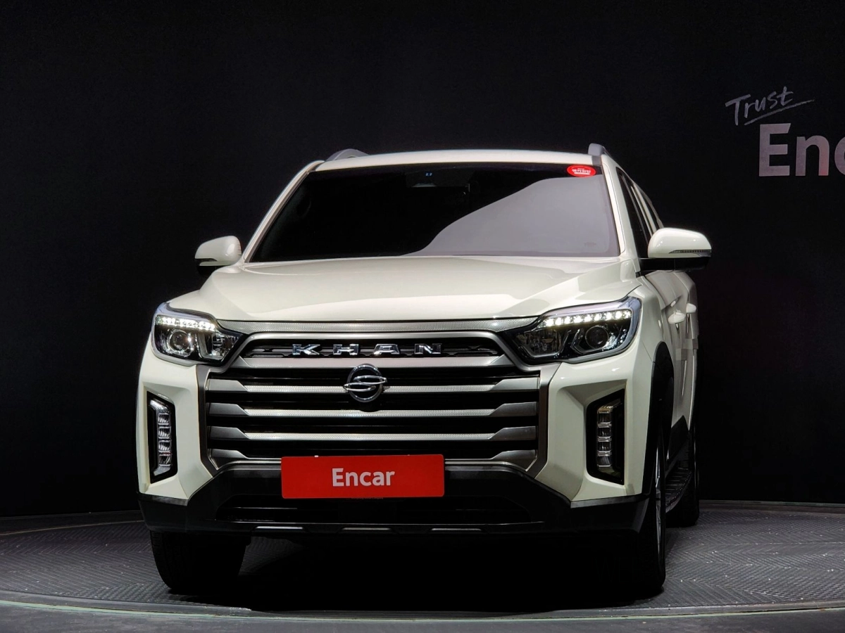 SSANGYONG REXTON SPORTS CAR