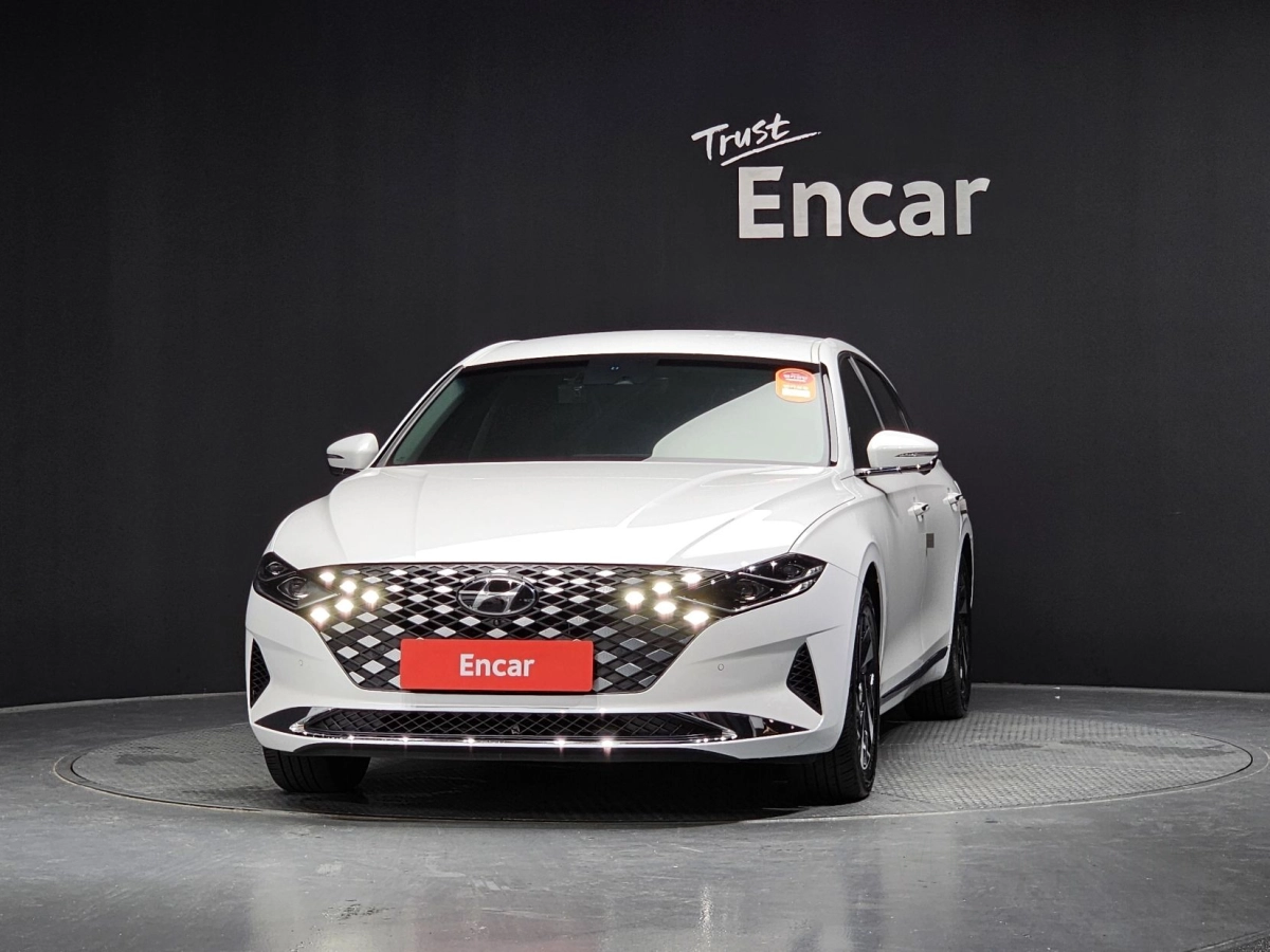 HYUNDAI GRANDEUR IG HYBRID