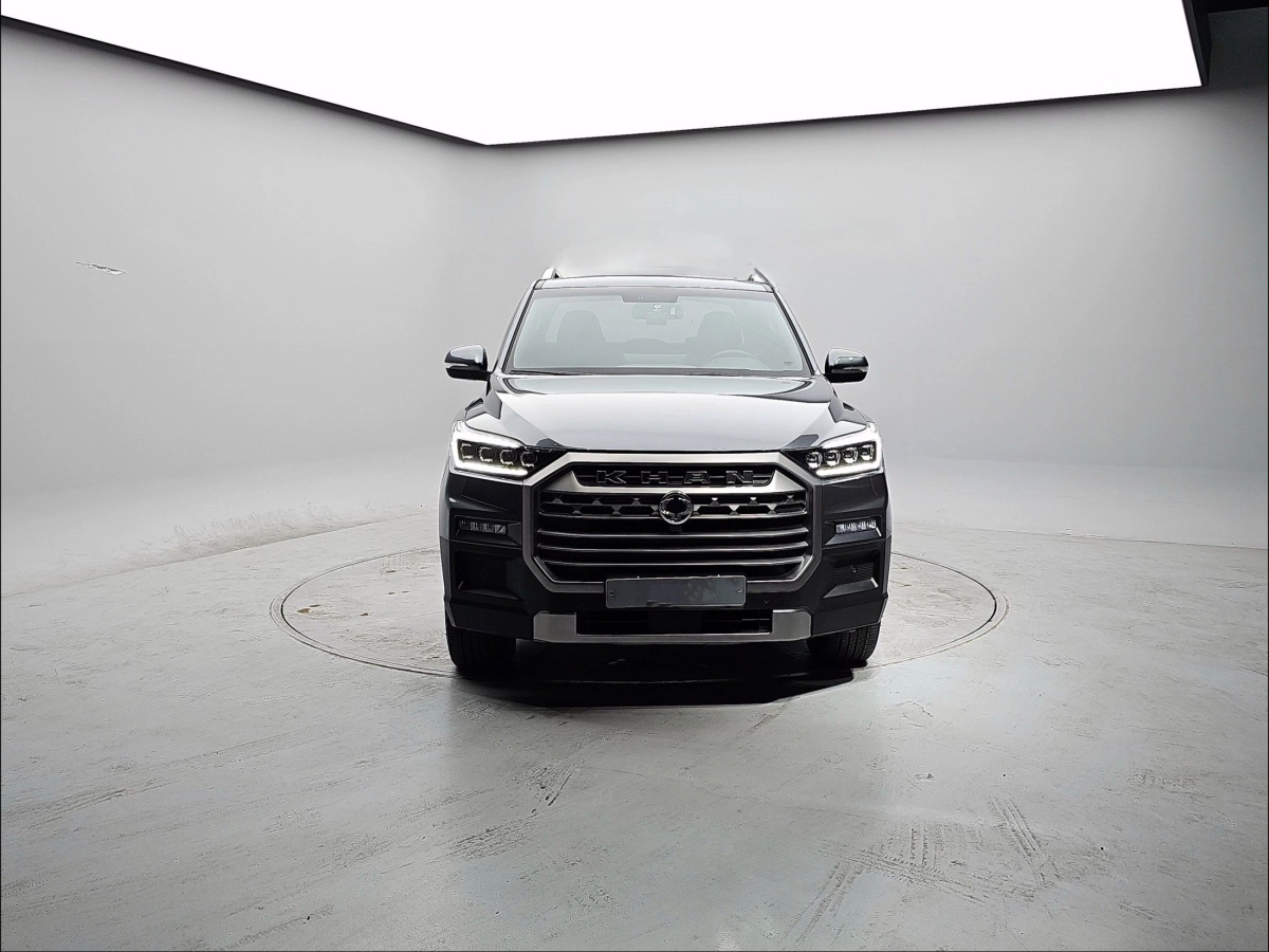 SSANGYONG REXTON SPORTS CAR