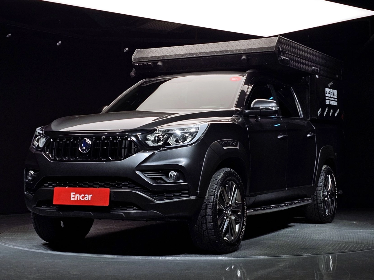 SSANGYONG REXTON SPORTS CAR  2019