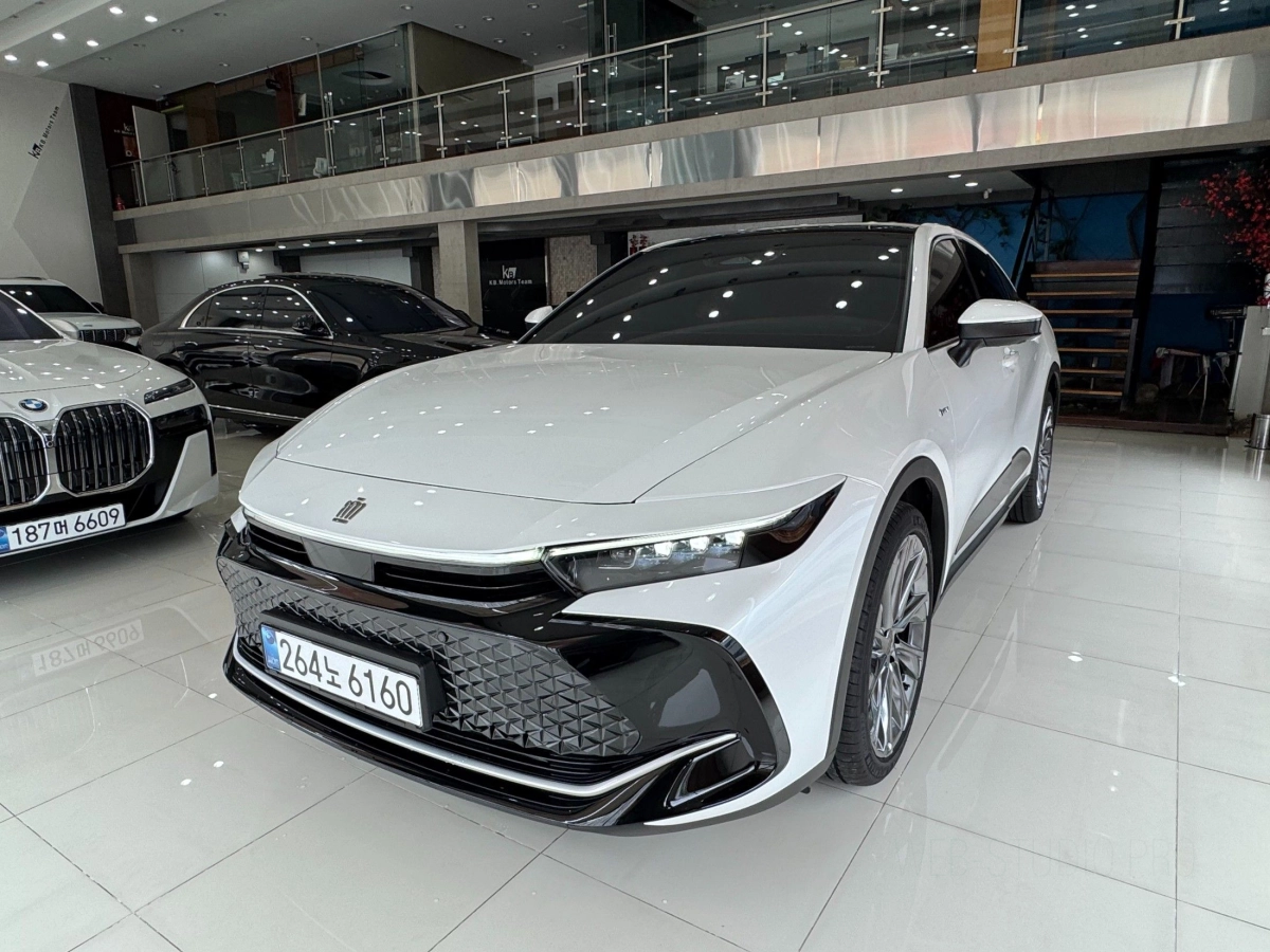 TOYOTA CROWN 크로스 2025