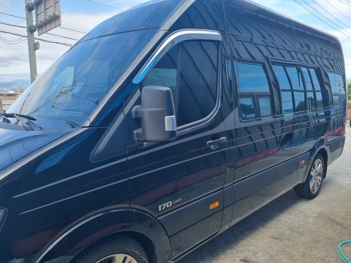 HYUNDAI SOLATI  2024