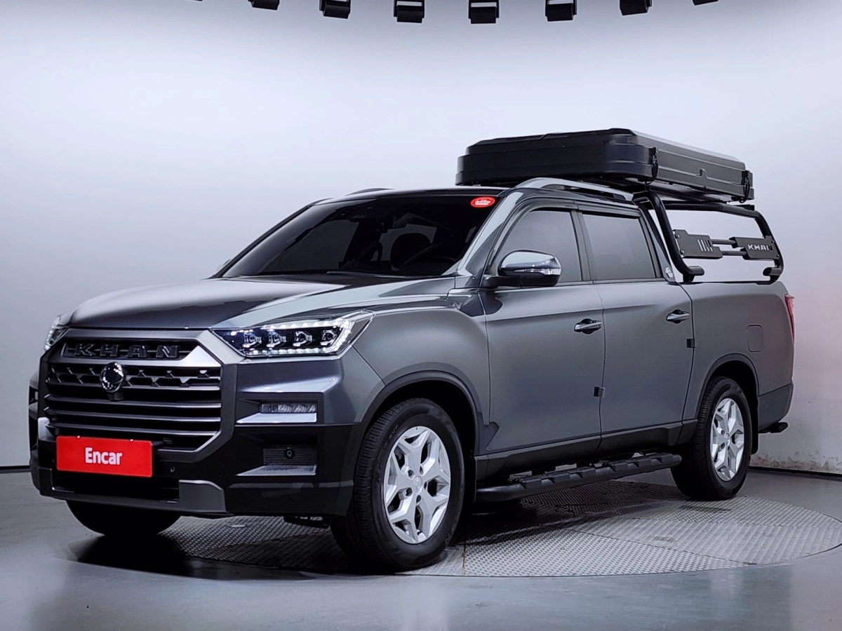 SSANGYONG REXTON SPORTS CAR