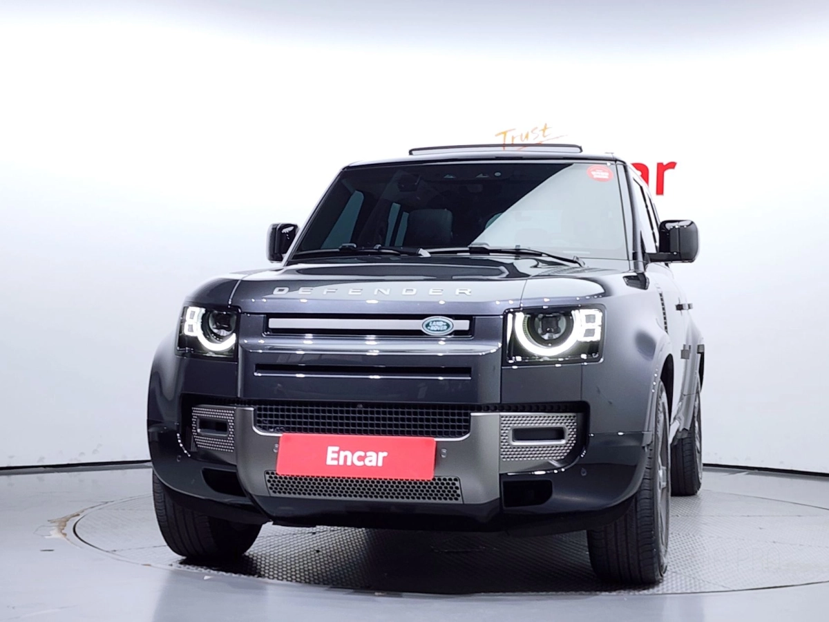 LAND ROVER DEFENDER L663