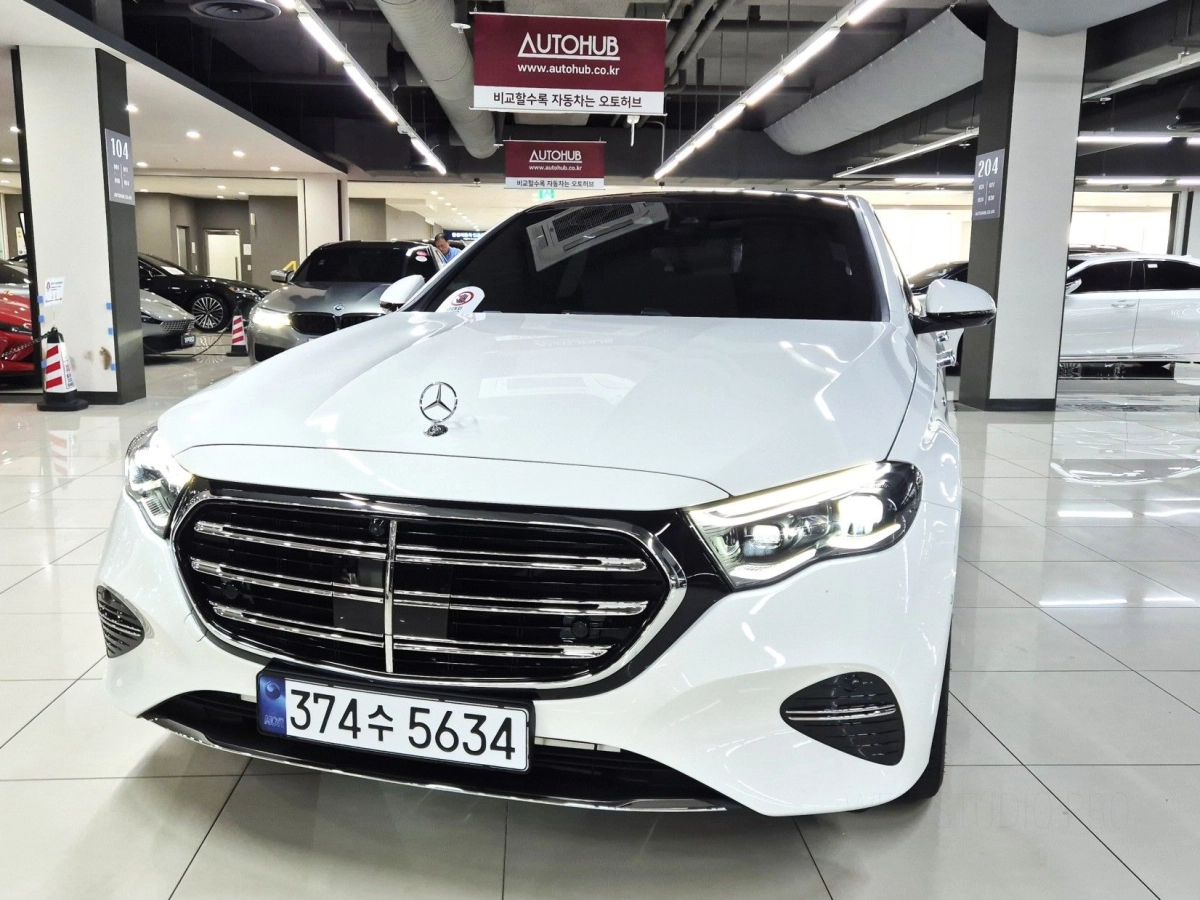 MERCEDES BENZ E-CLASS W214  2025