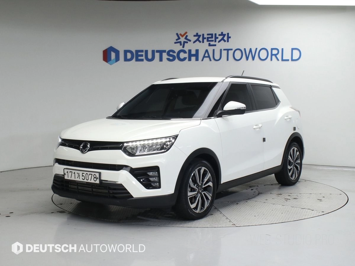 SSANGYONG TIVOLI VERY NEW  2019