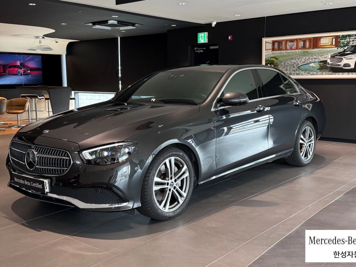 MERCEDES BENZ E-CLASS W213 2021