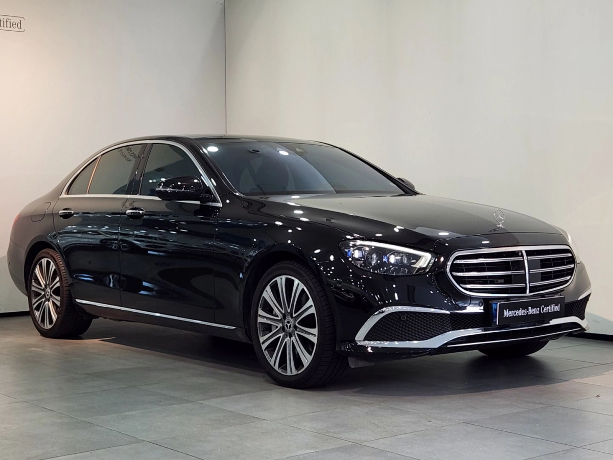 MERCEDES BENZ E-CLASS W213 2022