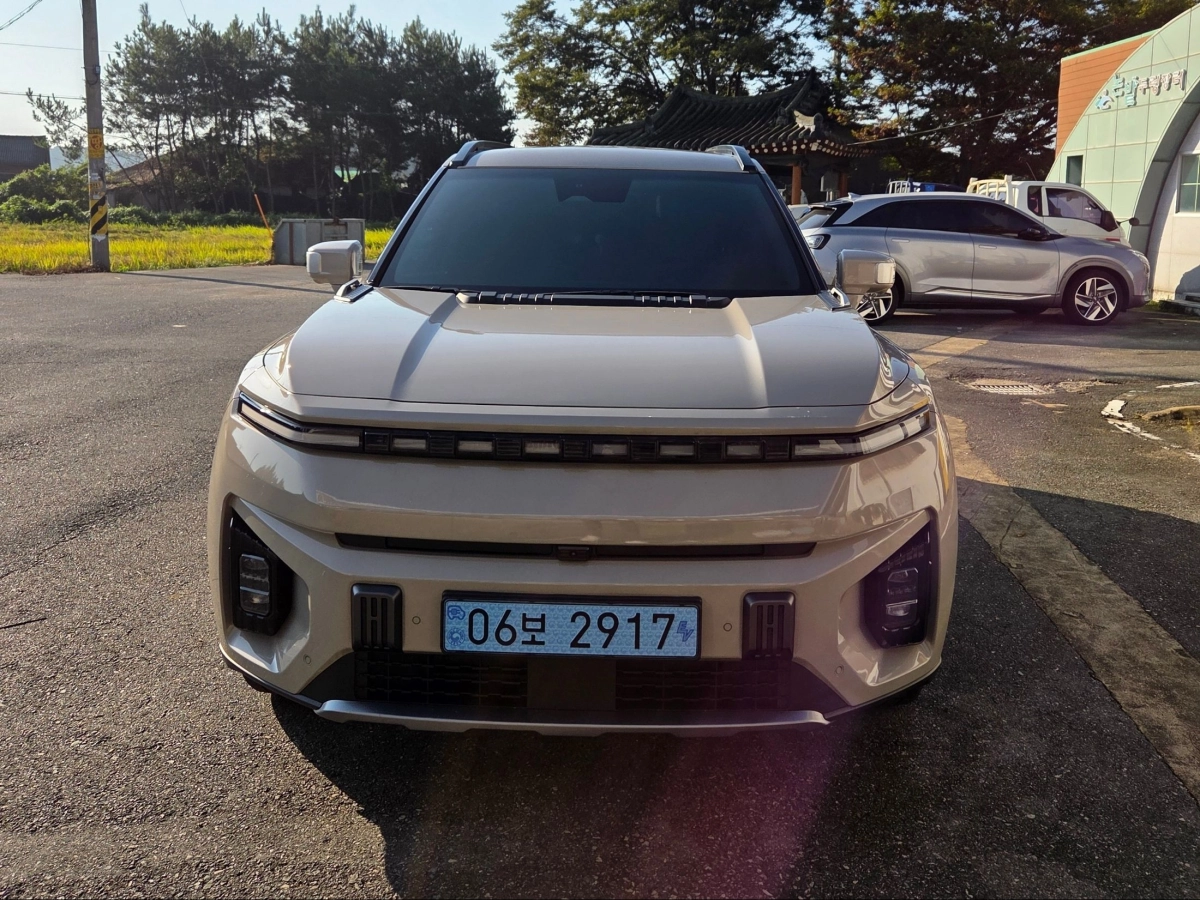 SSANGYONG TORRES EVX