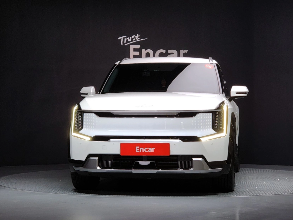 KIA EV9