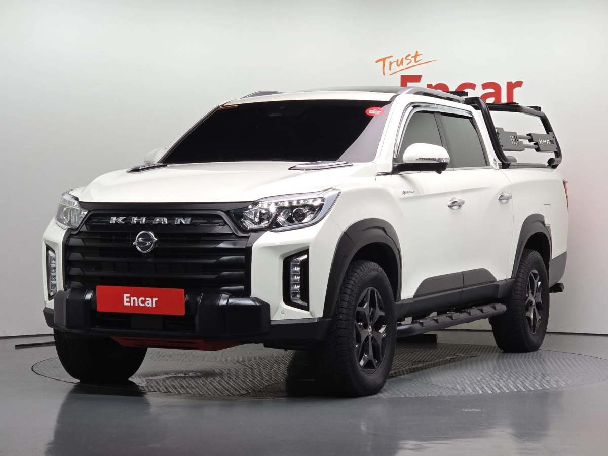 SSANGYONG REXTON SPORTS CAR