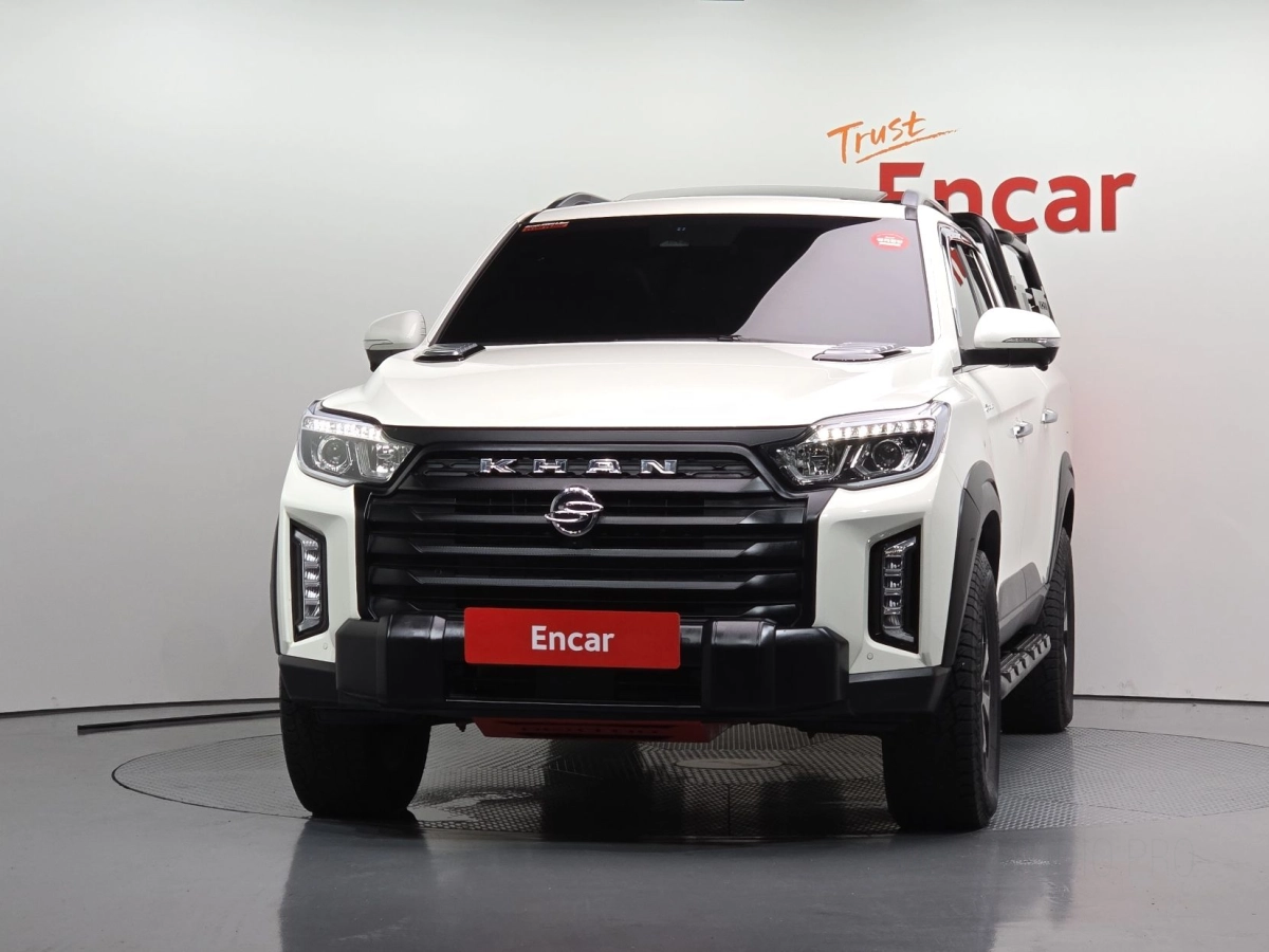 SSANGYONG REXTON SPORTS CAR