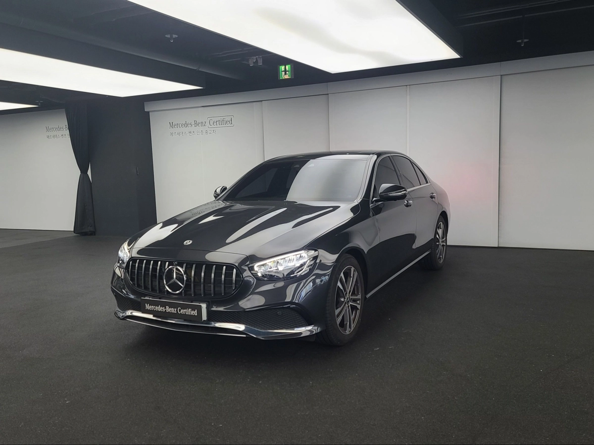 MERCEDES BENZ E-CLASS W213