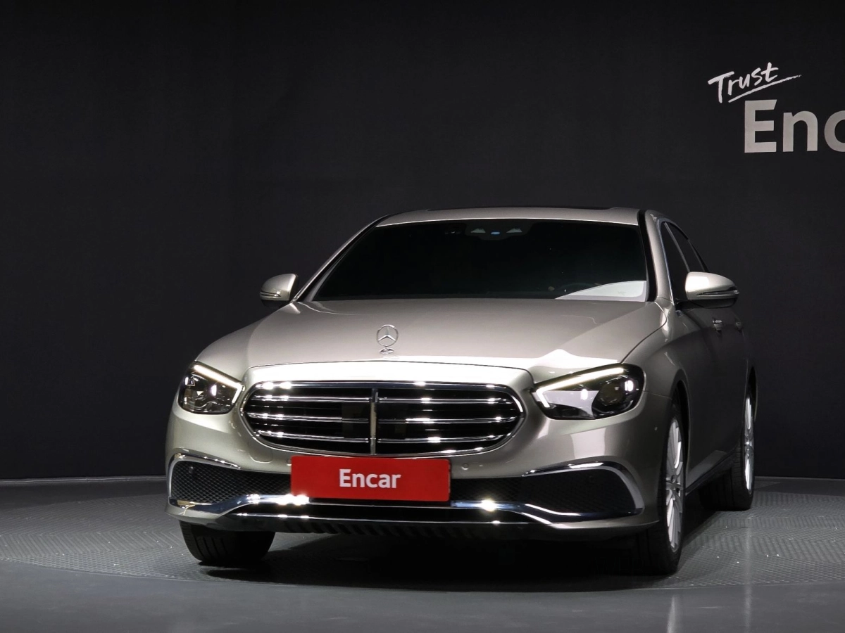 MERCEDES BENZ E-CLASS W213