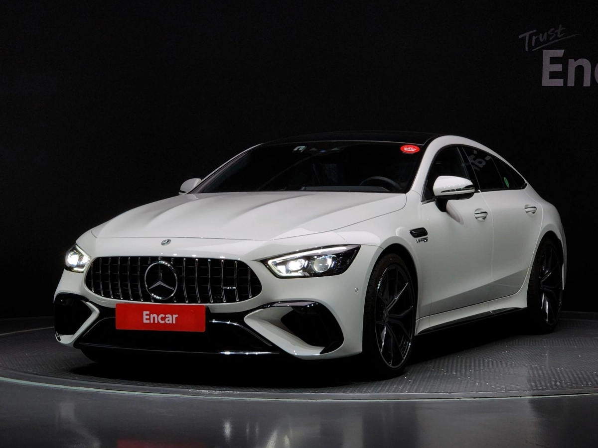 MERCEDES BENZ AMG GT