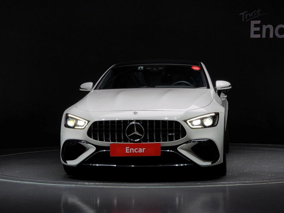 MERCEDES BENZ AMG GT