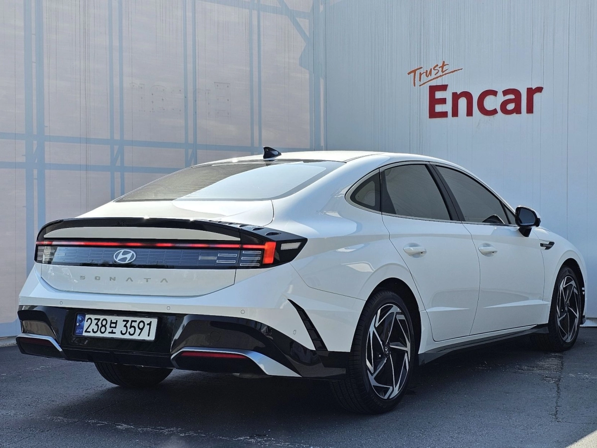 HYUNDAI SONATA 디 엣Ȅ