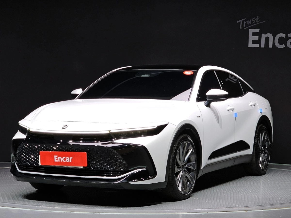 TOYOTA CROWN 크로스